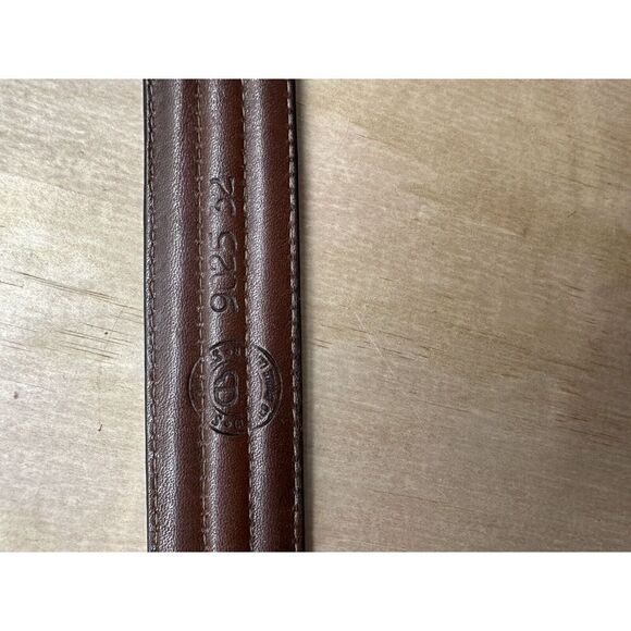 Brown Leather Belt Stamped “Italy” On Brass Buckle Medium M 34” - Picture 4 of 8